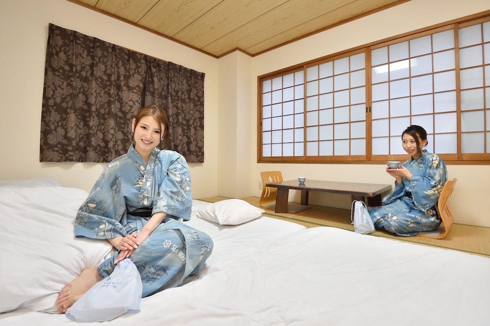 Hotel Hayashi Beppu Buitenkant foto